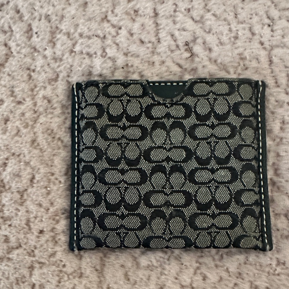 Coach Black C’s Patterned mirror double sided